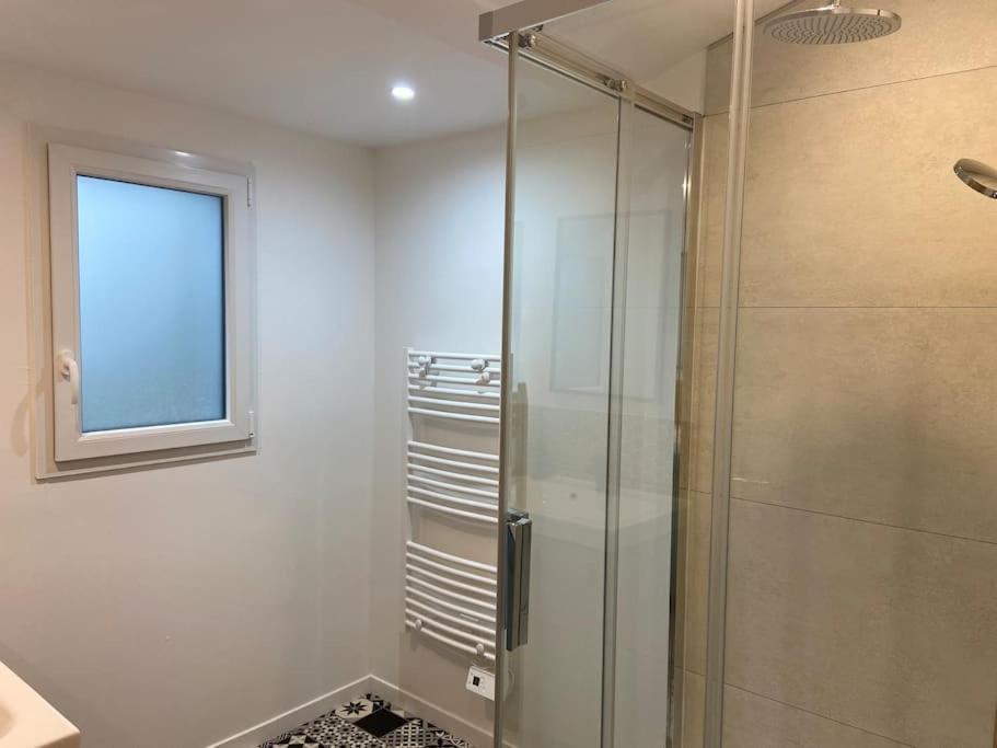 Holiday home Les Prunelles Maison De Village De 4 A 8 Personnes Precigne